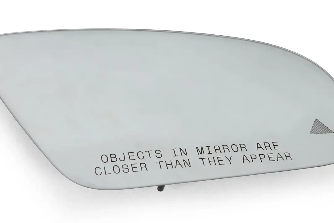 a0998101016   exterior mirror glass